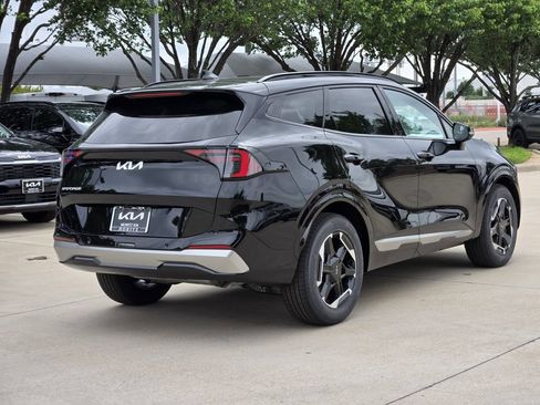 New 2026 Kia Sportage SX FWD image 4