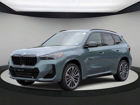 Used 2026 BMW X1 xDrive28i w/ Technology Package AWD/4WD image 4