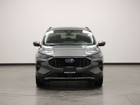 Used 2023 Ford Escape SE w/ PHEV Premium Package FWD image 3