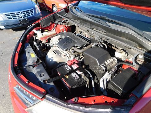 Used 2013 Toyota RAV4 LE AWD/4WD image 41