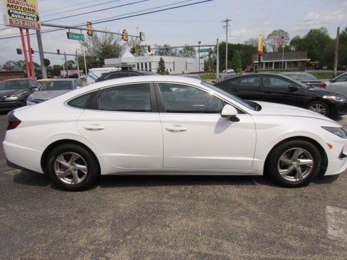 Used 2022 Hyundai Sonata SE image 8