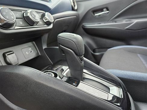 Certified 2025 Nissan Versa SV w/ Trunk Package image 21