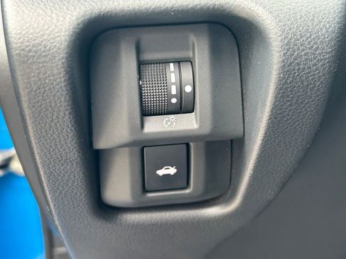 Used 2022 Toyota GR86 Premium image 17