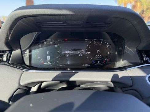 Used 2020 Land Rover Range Rover Evoque R-Dynamic SE AWD/4WD image 13
