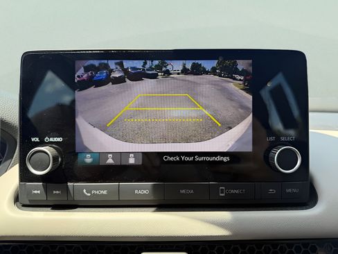 Certified 2025 Honda HR-V LX image 18