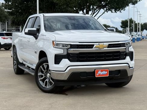 Certified 2024 Chevrolet Silverado 1500 LT w/ Texas Edition Plus RWD image 3