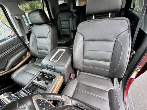 Used 2020 GMC Yukon Denali image 16