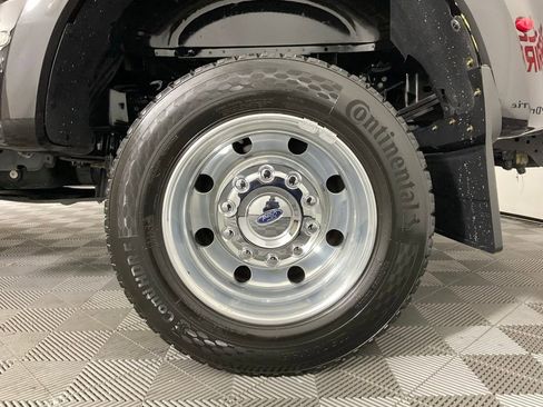 Used 2024 Ford F450 Platinum w/ FX4 Off-Road Package AWD/4WD image 11
