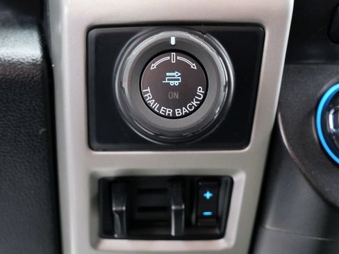 Used 2018 Ford F150 Lariat w/ Trailer Tow Package AWD/4WD image 30