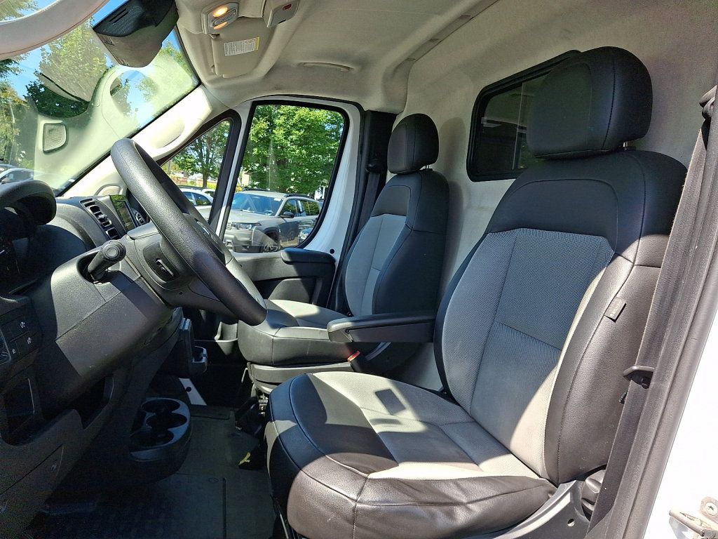 Used 2025 RAM ProMaster 2500 w/ Convenience Group FWD image 22