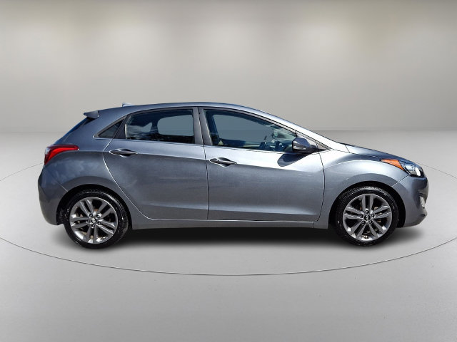 Used 2016 Hyundai Elantra GT w/ Option Group 02 FWD image 7