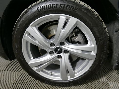 Used 2025 Audi A5 2.0T Premium Plus w/ Premium Plus image 9