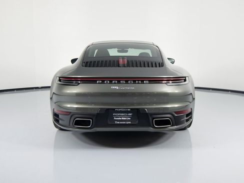 Certified 2022 Porsche 911 Carrera image 9