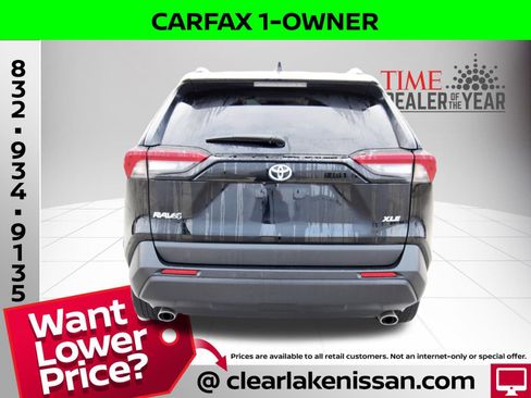 Used 2023 Toyota RAV4 XLE Premium image 6