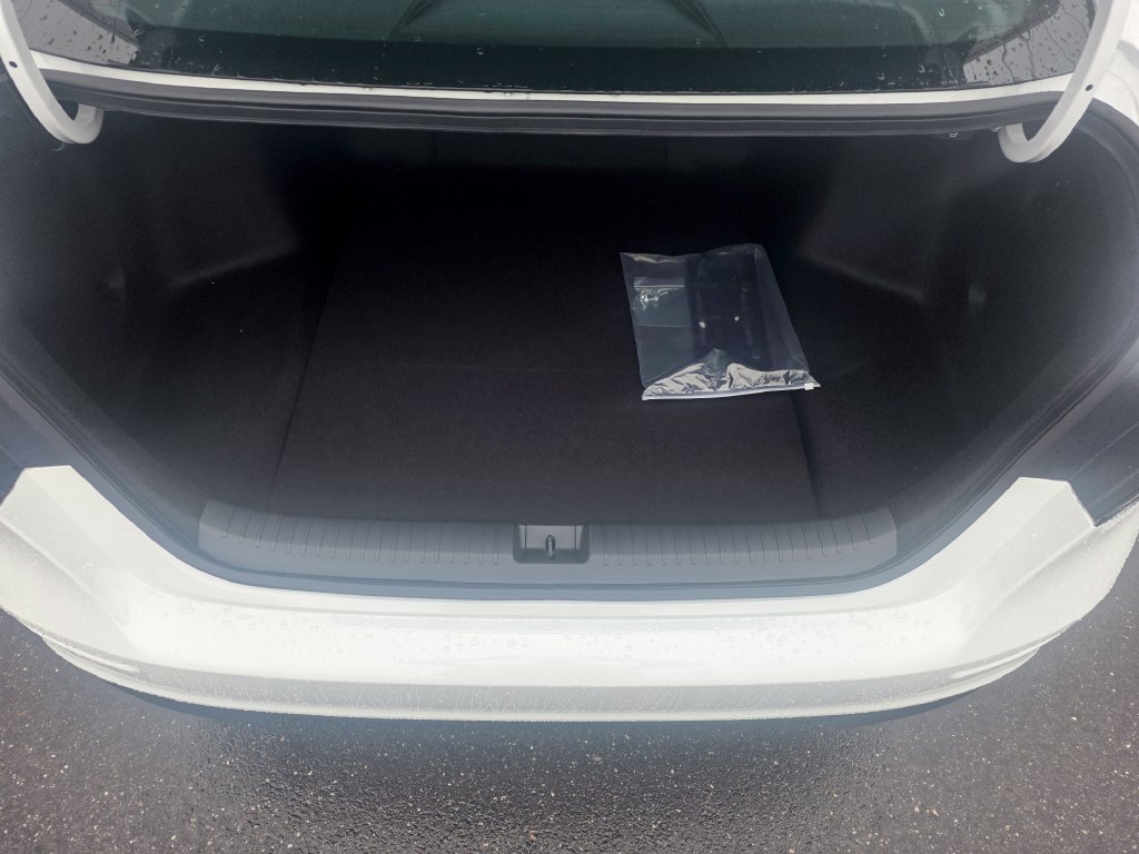 New 2026 Honda Accord LX image 13