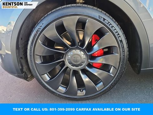 Used 2022 Tesla Model Y Performance image 2