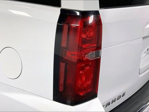Used 2018 Chevrolet Tahoe Premier image 23