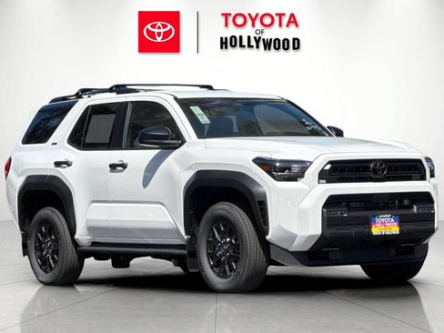 New 2026 Toyota 4Runner SR5 AWD/4WD image 1