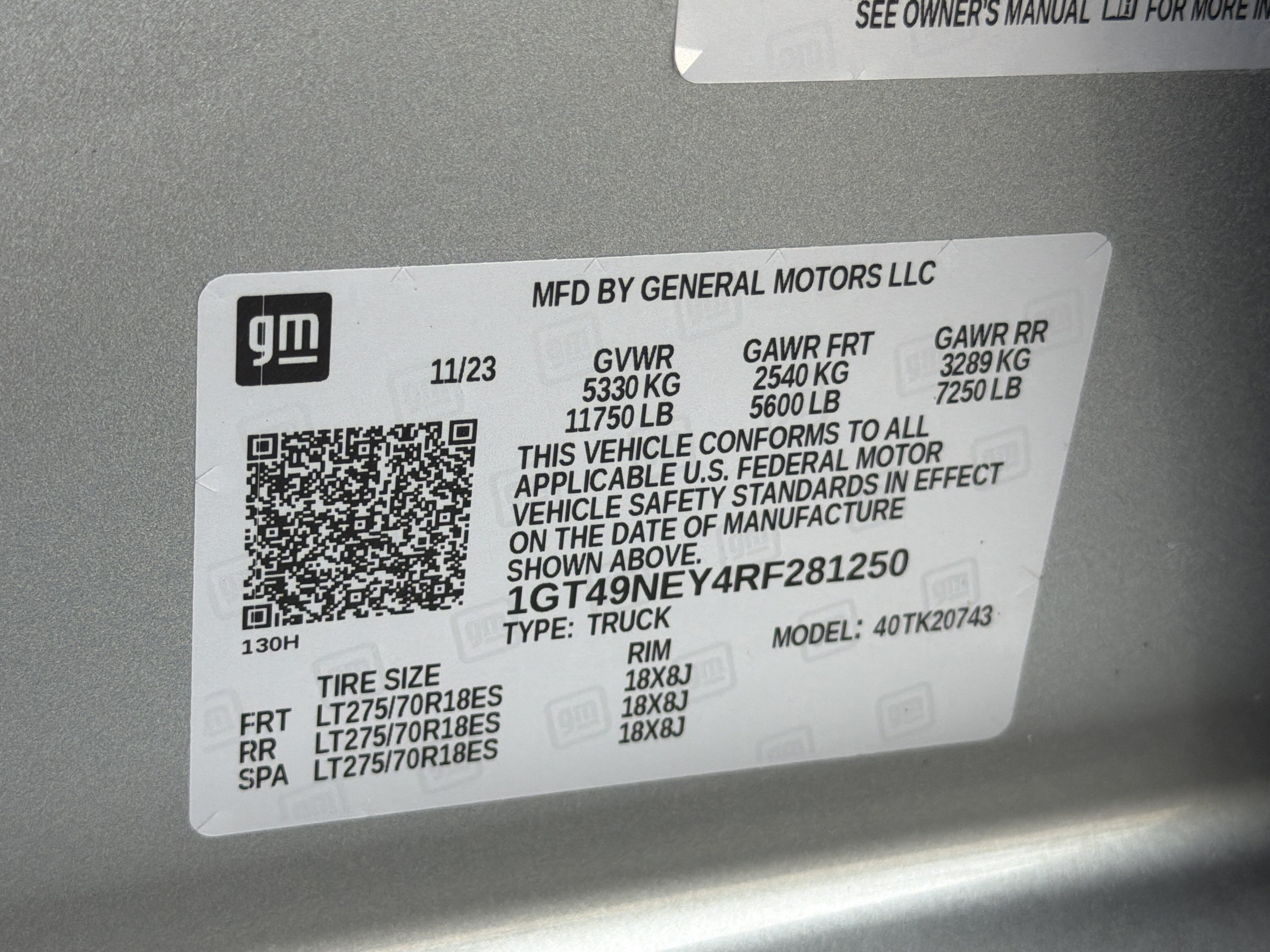 Used 2024 GMC Sierra 2500 SLT w/ SLT Premium Package AWD/4WD image 31