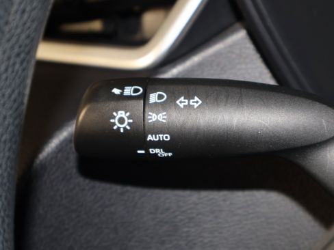 Used 2024 Toyota Corolla LE image 23