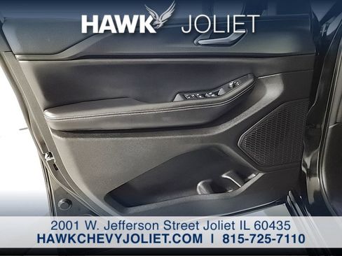 Used 2024 Jeep Grand Cherokee Altitude AWD/4WD image 21