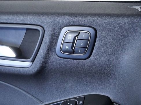 Certified 2025 Ford Escape Platinum AWD/4WD image 27
