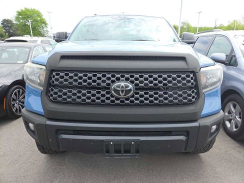 Used 2019 Toyota Tundra SR5 w/ SR5 Upgrade Package image 10