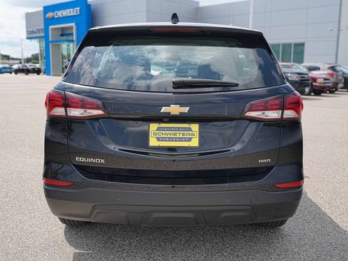 Used 2022 Chevrolet Equinox LS AWD/4WD image 7