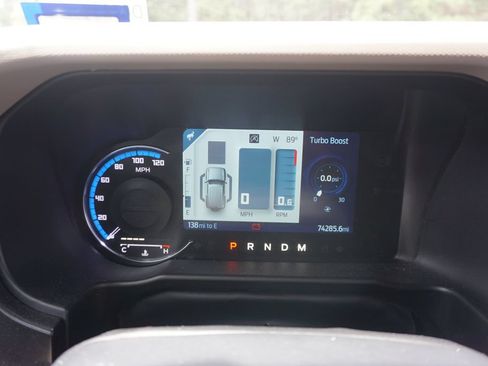 Used 2023 Ford Bronco Wildtrak AWD/4WD image 7