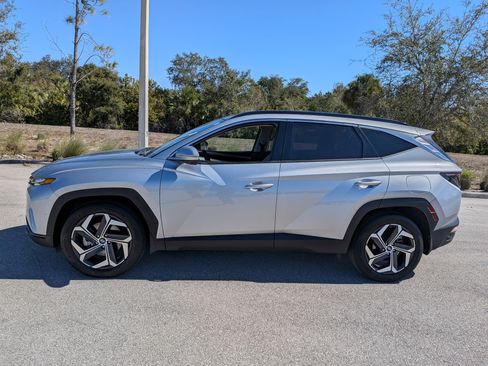 Used 2023 Hyundai Tucson Limited image 8