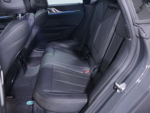 Used 2023 BMW i4 eDrive35 w/ Premium Package RWD image 11