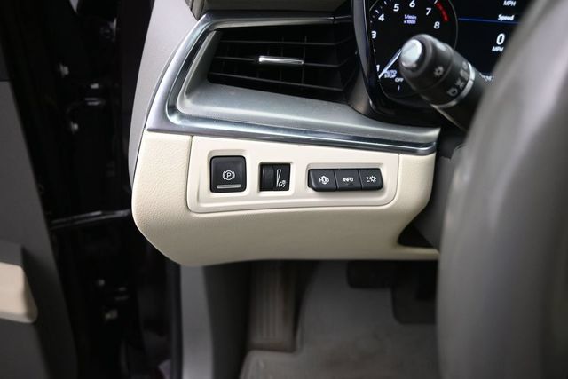 Used 2021 Cadillac XT5 Premium Luxury AWD/4WD image 17