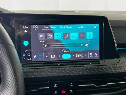 Used 2024 Volkswagen Golf R image 15