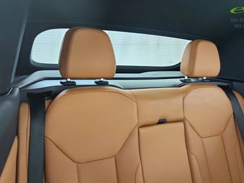Used 2026 BMW M440i Convertible RWD image 29