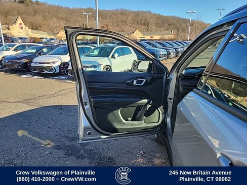 Used 2022 Jeep Compass Trailhawk image 37