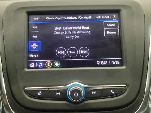 Used 2024 Chevrolet Equinox LT FWD image 25