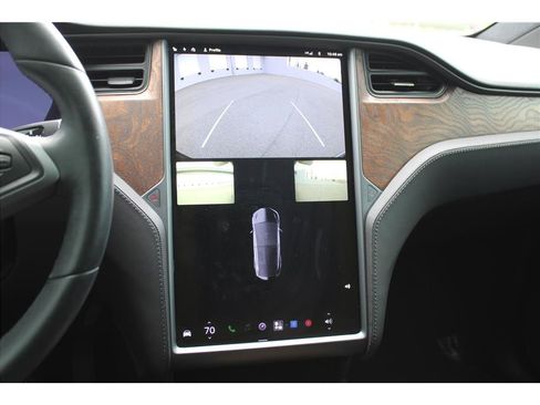 Used 2018 Tesla Model X 100D AWD/4WD image 25