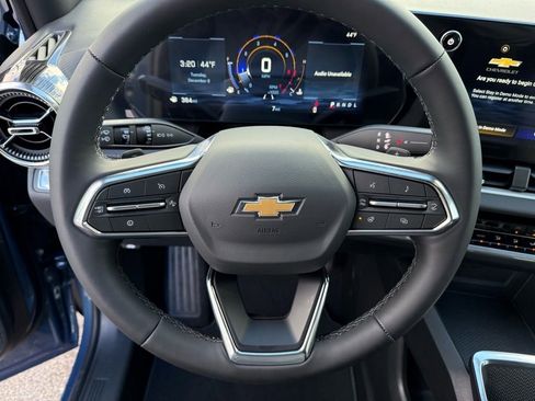 New 2026 Chevrolet Equinox LT image 12