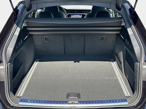 New 2025 Audi RS 6 performance image 7