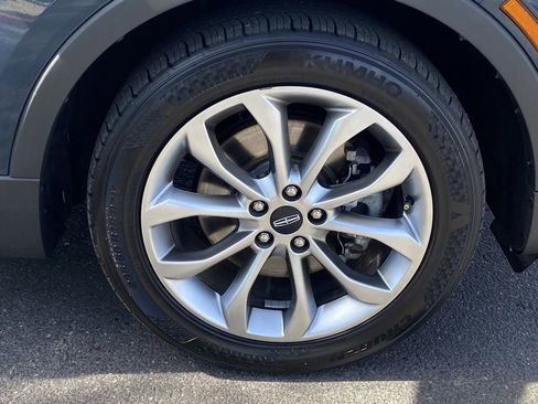 Used 2019 Lincoln MKC Select w/ Select Plus Package image 9