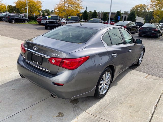 Used 2015 INFINITI Q50 AWD w/ Moonroof Package image 3