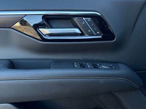 New 2026 Chevrolet Tahoe Premier image 11