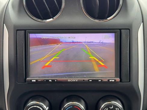 Used 2016 Jeep Compass High Altitude image 19