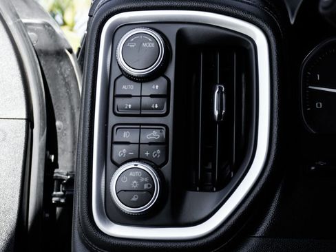 Used 2020 GMC Sierra 2500 Denali w/ Denali Ultimate Package image 22