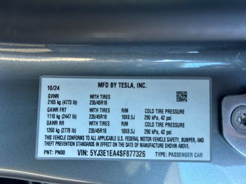 Used 2025 Tesla Model 3 Long Range RWD image 36