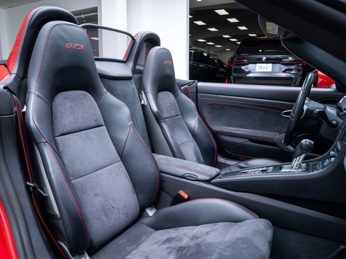 Used 2016 Porsche Boxster GTS RWD image 25