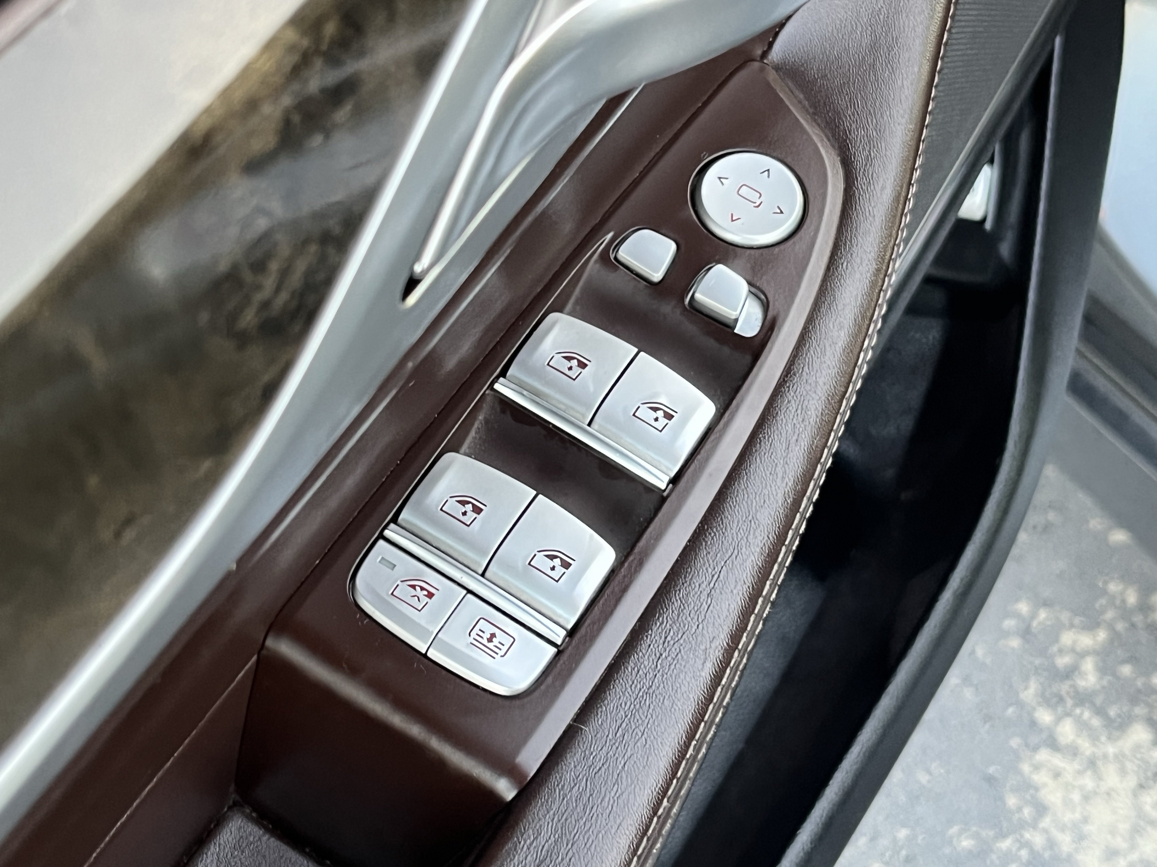 Used 2017 BMW 740i RWD image 27