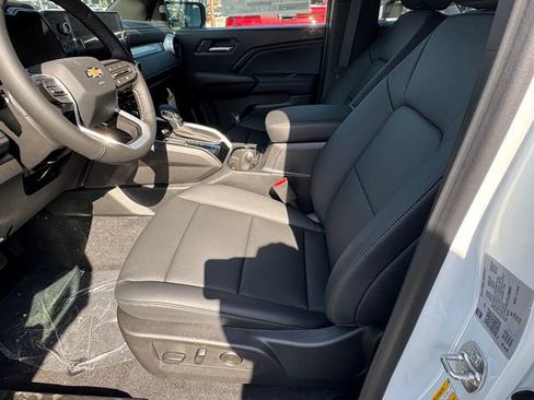 New 2026 Chevrolet Colorado LT RWD image 18