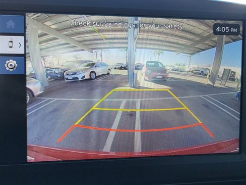 Certified 2025 Hyundai Elantra Sport w/ Cargo Package image 16