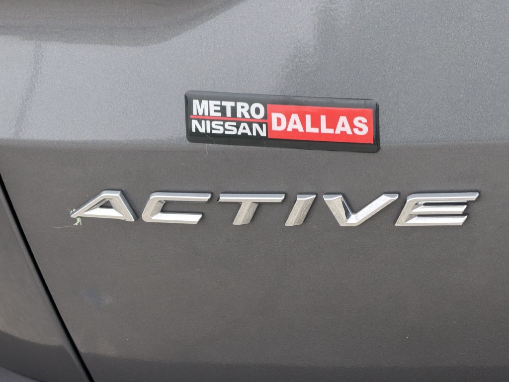Used 2025 Ford Escape Active AWD/4WD image 9